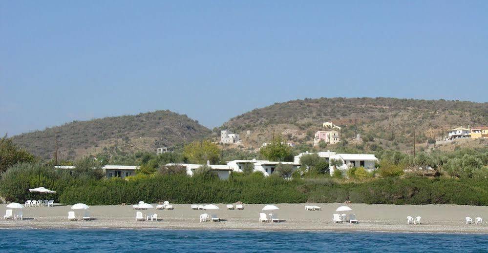 Niriides Villas Selinitsa Exterior photo